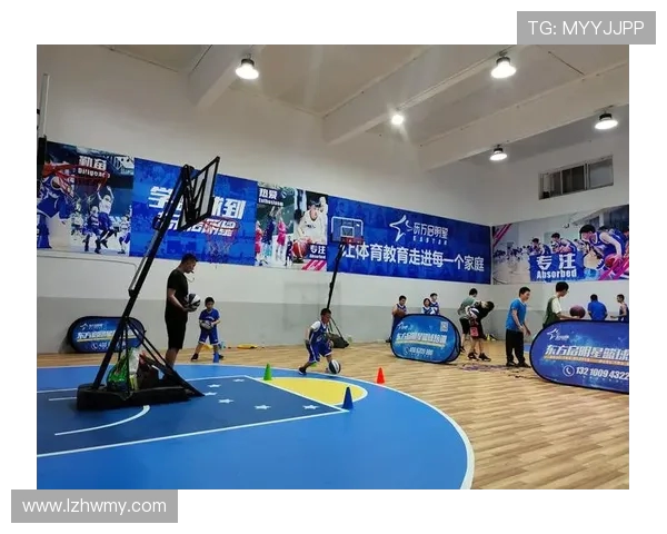 南京极限运动队如何通过边路渗透实现战术革新与团队协作提升