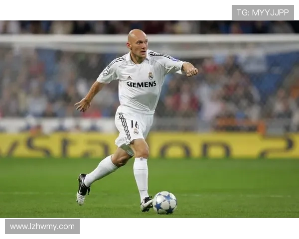 加克波的崛起之路：从青年才俊到足坛明星的蜕变与挑战