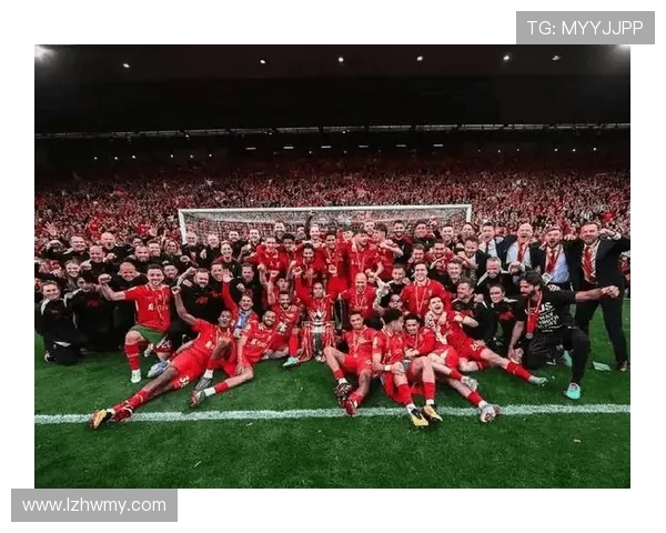 超利物浦迎战利兹联激情对决谁能在英超赛场上笑到最后